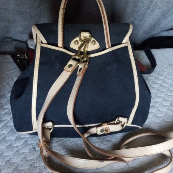 Adorable y2k vintage Dooney & Bourke mini backpack - Picture 3 of 10